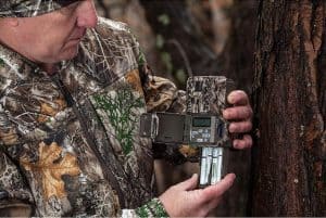 Read more about the article Moultrie M-990i Gen2 Review For 2024 – Don’t Buy Before Reading This!